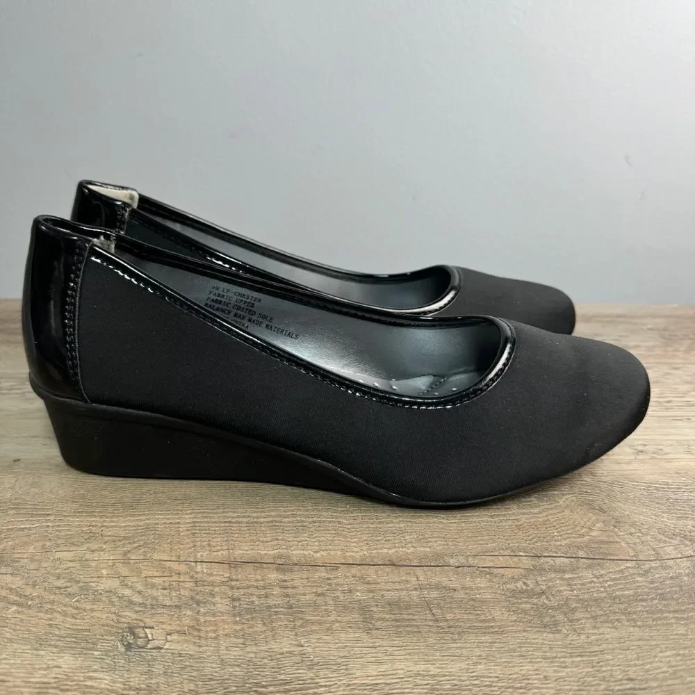 London Fog Women’s Wedge Shoes sz 9 Comfort Slip On #K-13